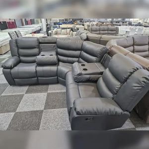MNS Leather Corner sofa (230cmx230cm)