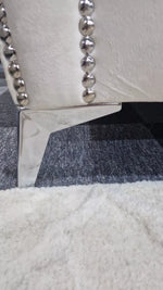 Load image into Gallery viewer, Elegance Chesterfield Sofa 3+2 Cream
