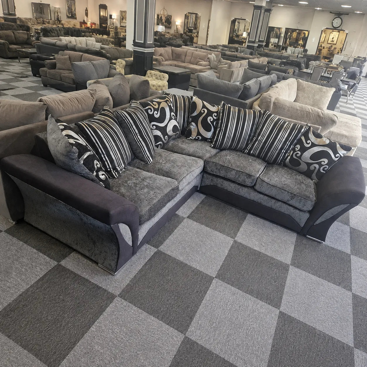 Shannon Fabric Corner Luxuries Sofa in Black & Grey