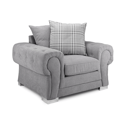 Verona scatter back arm chair